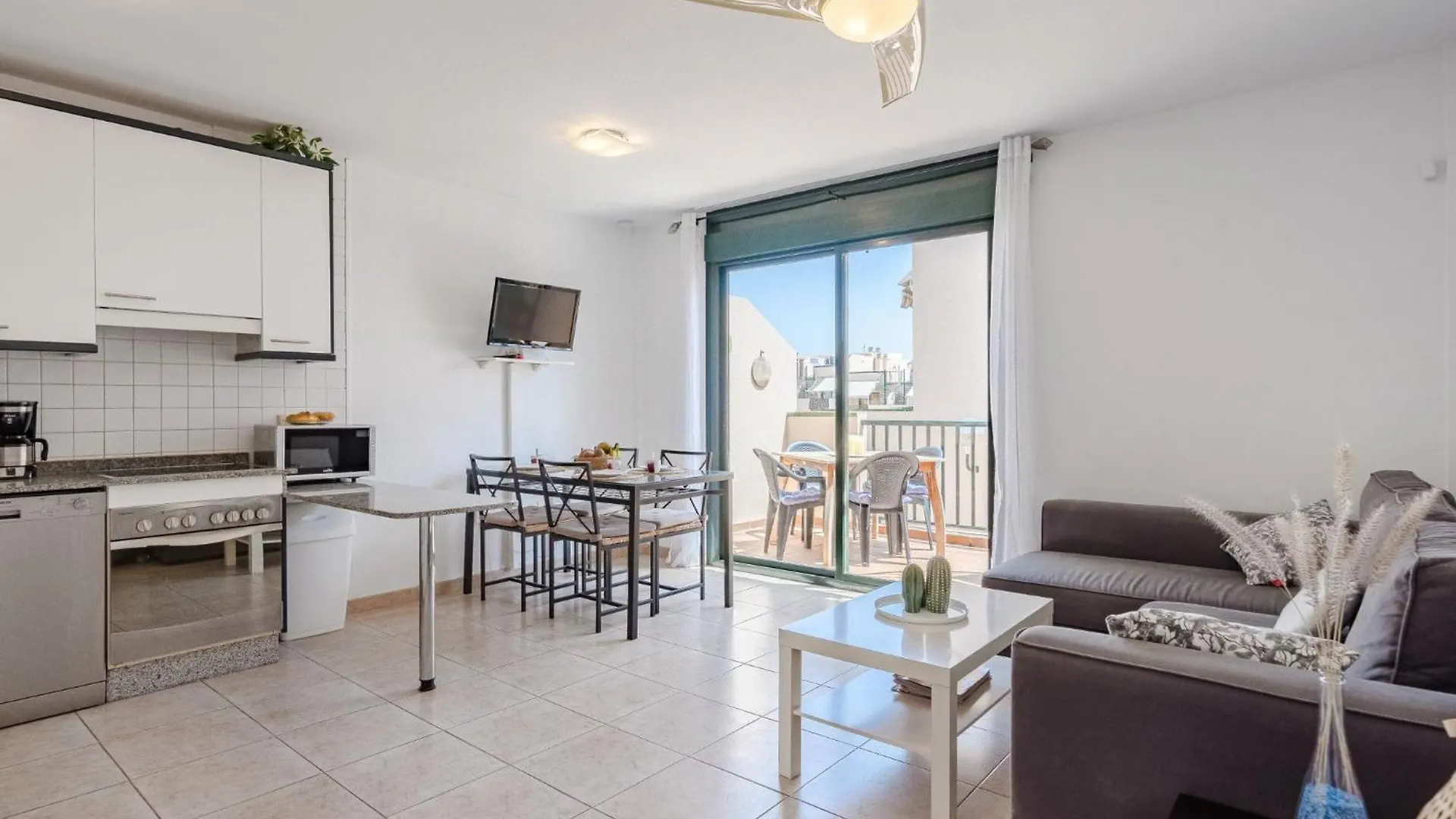Apartment Los Geranios Aqua Duplex By Interhome Costa Del Silencio